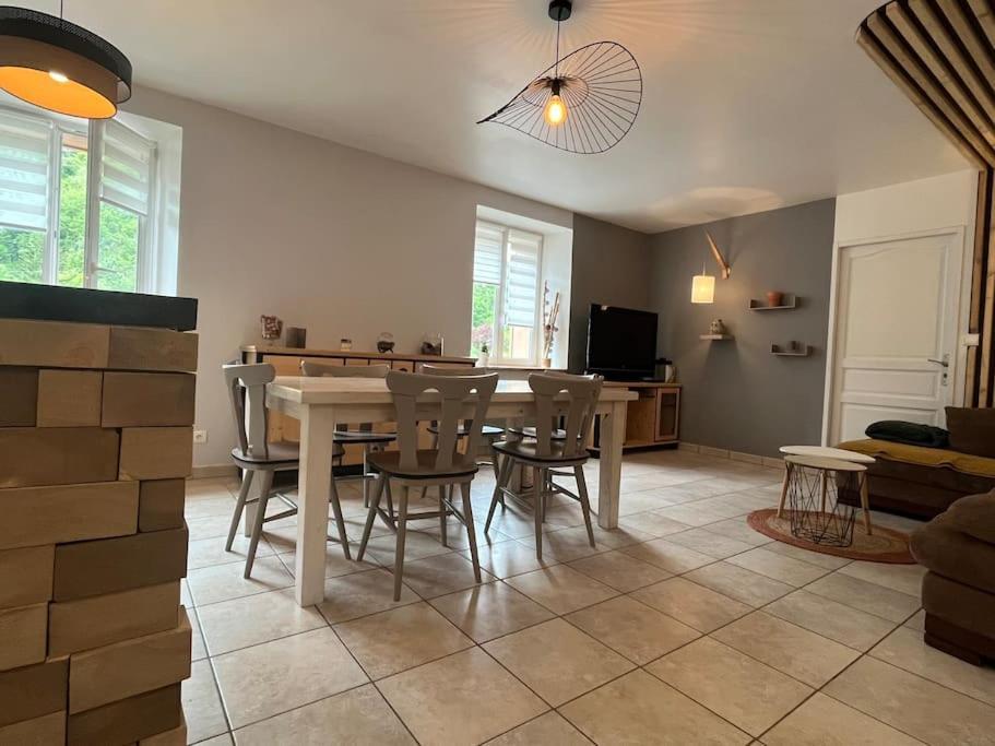 Appartement 5 Personnes Avec Espace Plein Air Сен-Морис-сюр-Мозель Екстер'єр фото