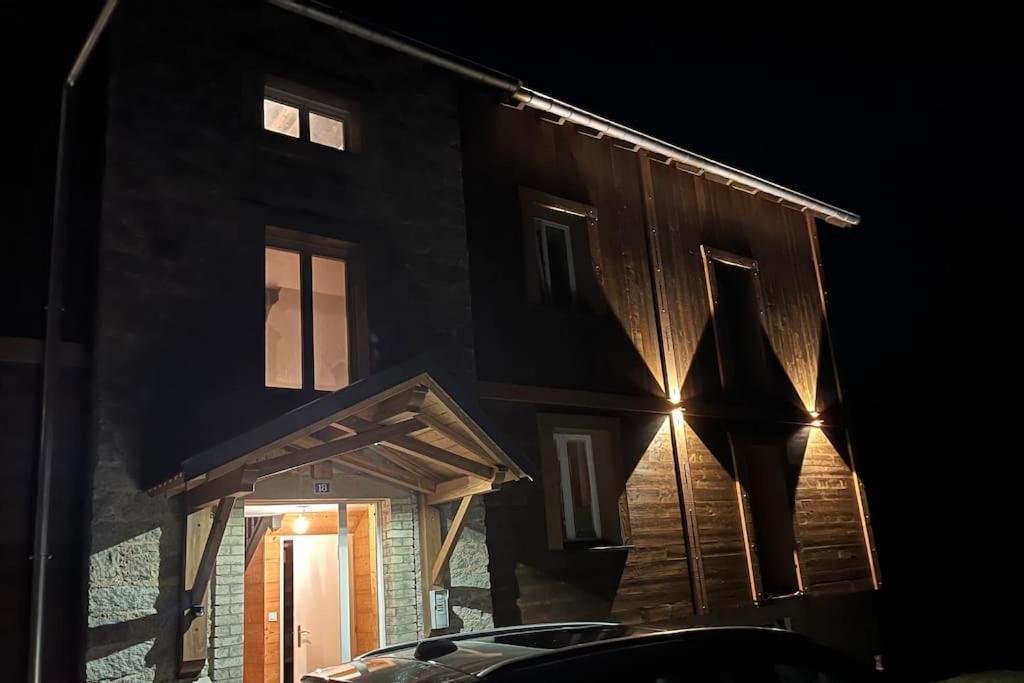 Appartement 5 Personnes Avec Espace Plein Air Сен-Морис-сюр-Мозель Екстер'єр фото